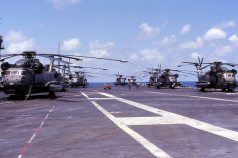 ch-53_helicopters_on_uss_midway_cv-41_april_1975